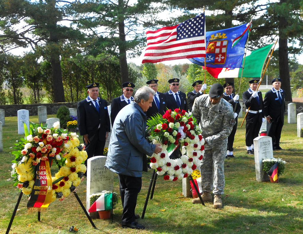 2010WreathLaying 2010WreathLaying